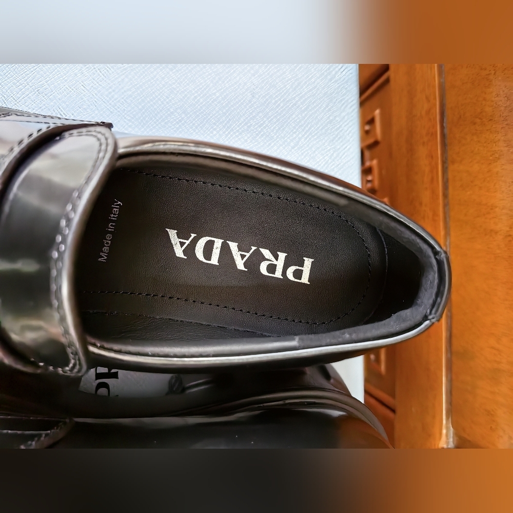 Prada Monolith leather Loafers - Picture 11 of 11